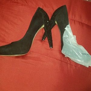 Nine West pumps